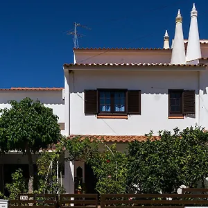 Familia Brito , Porches (Algarve) Portugal